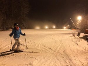 zjazdovka osvetlenie lyžiarskej zjazdovky lyžovačka